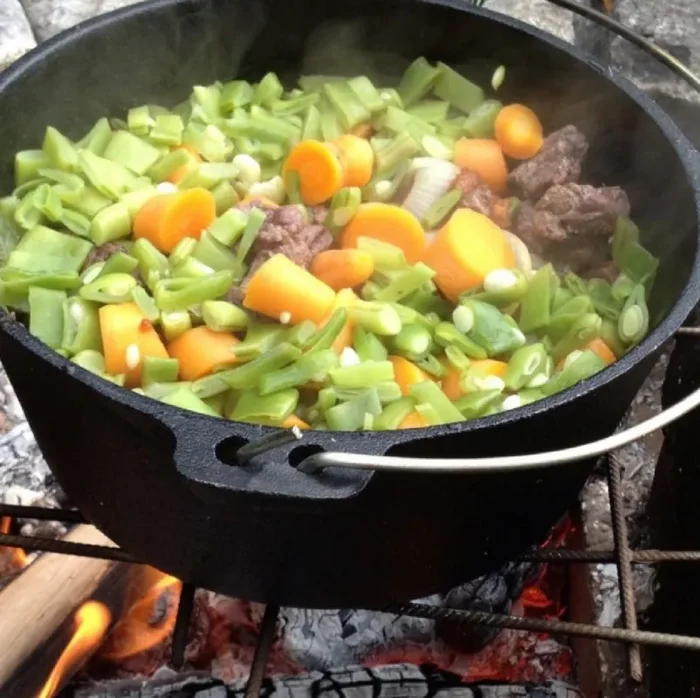 Dutch Oven (Feuertopf)