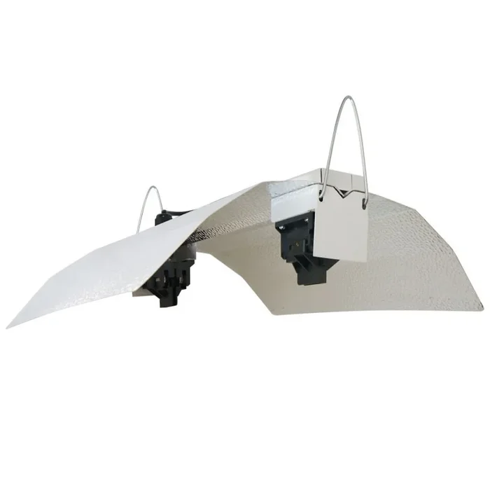 Reflektor Stucco DE Gehämmert 51x40cm + IEC-Kabel male