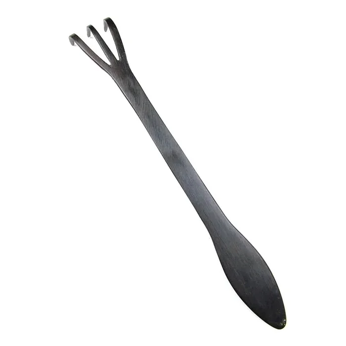 Wurzelkralle mit Spatel